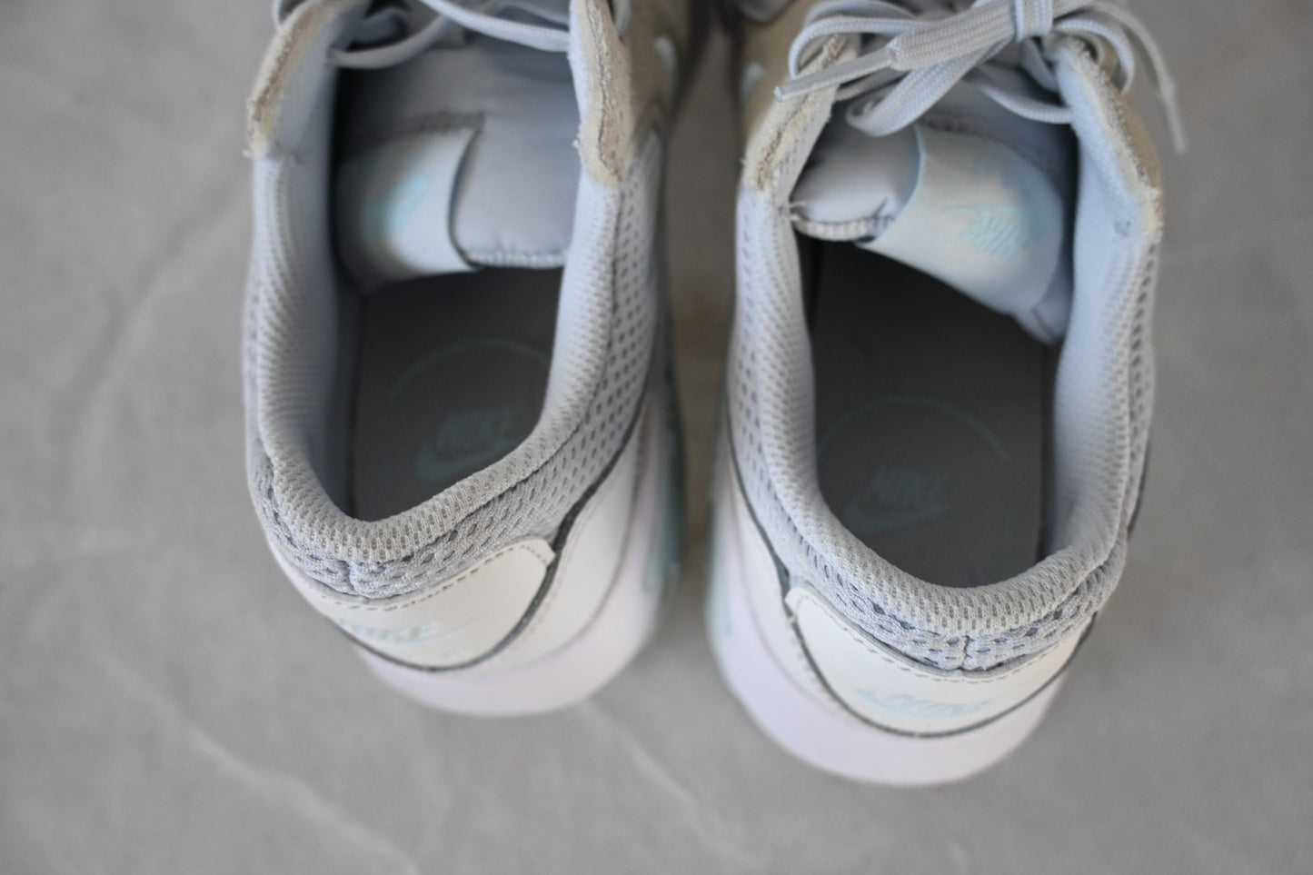Nike Air Max Womens 8.5