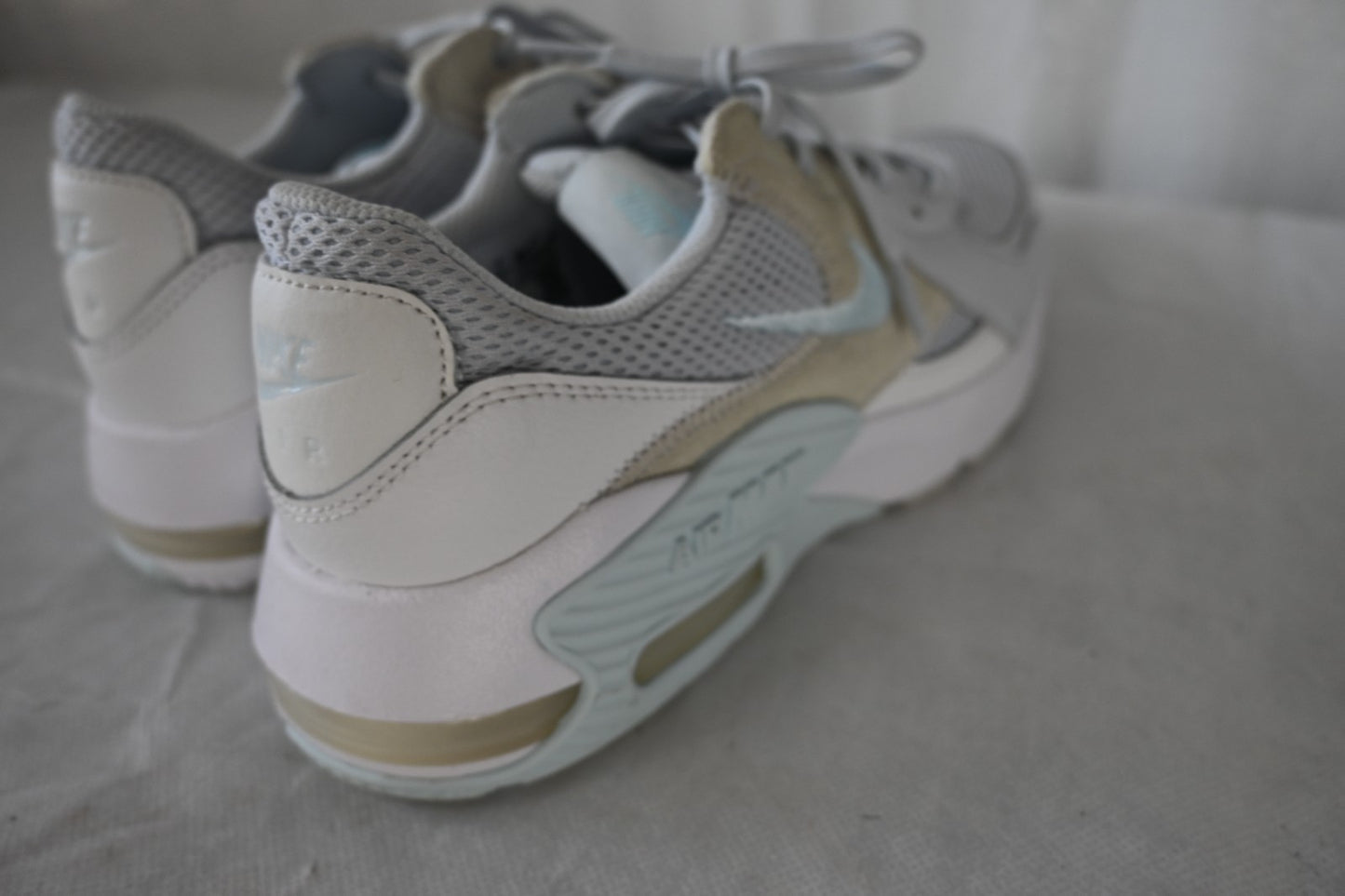 Nike Air Max Womens 8.5