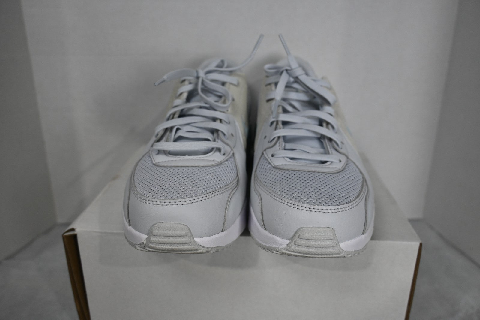 Nike Air Max Womens 8.5