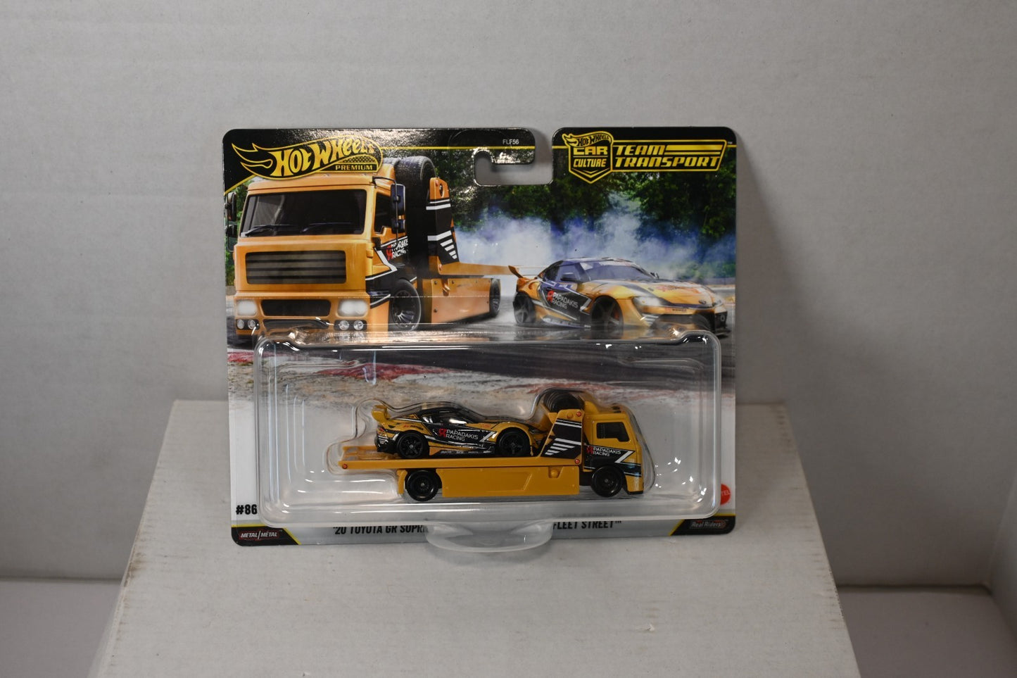 Hot Wheels Premium 2025 Team JHX87 Toyota GR Supra Fleet Street 1:64