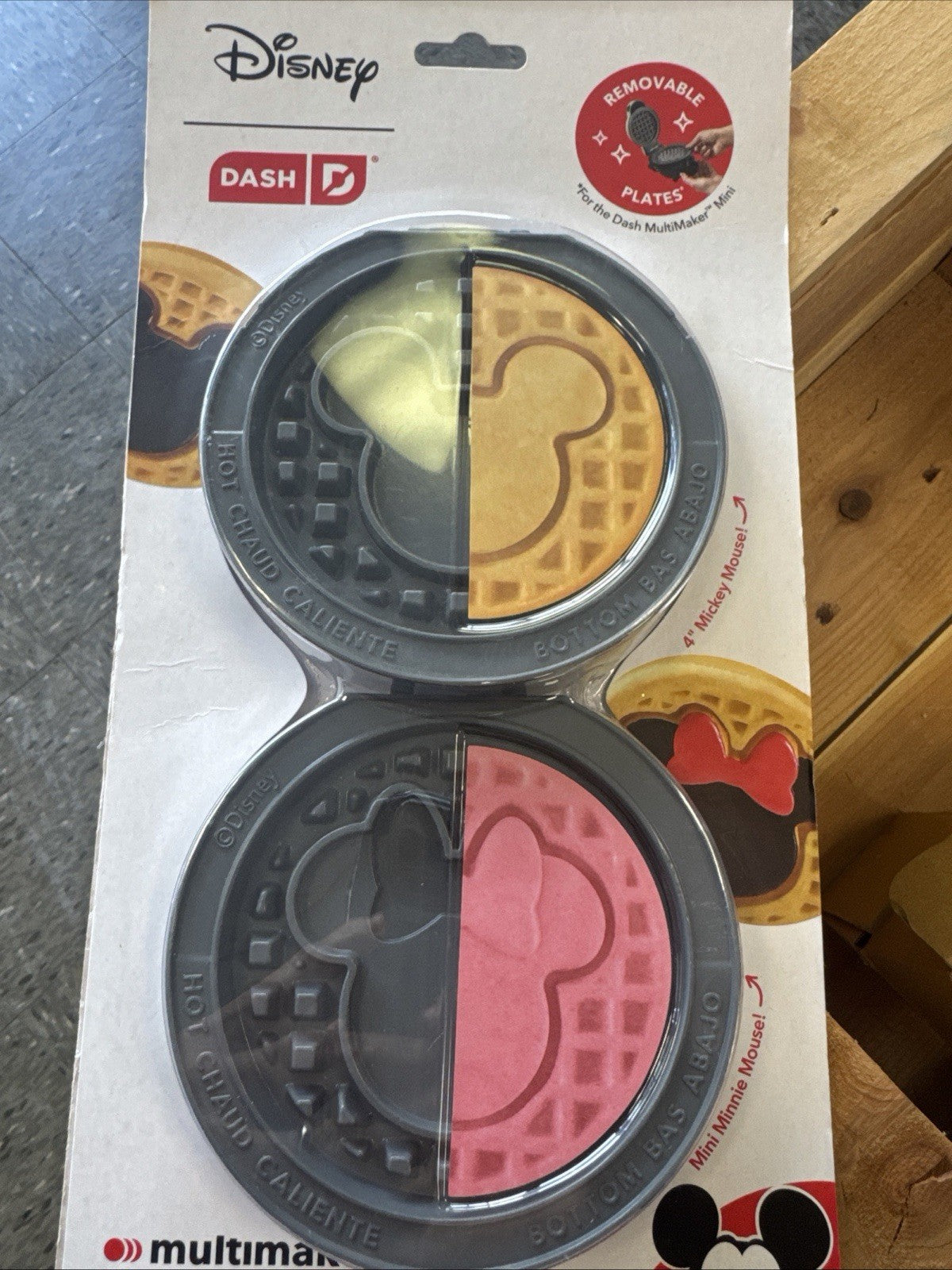Disney Dash Mini Waffle Plates Ceramic Nonstick Snap Swap Lot of 2