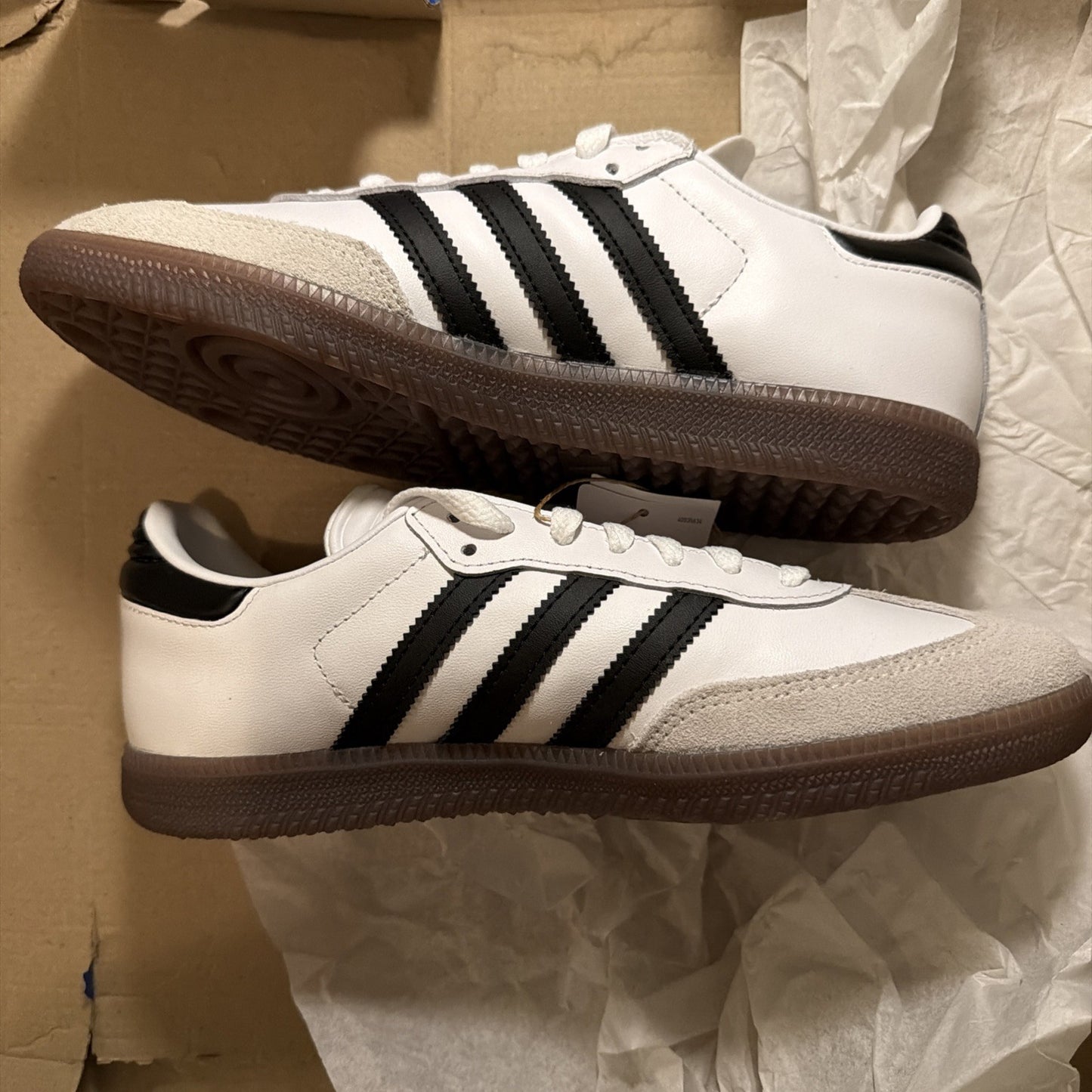 Man's Fashion Sneakers adidas Samba Indoor Sneaker