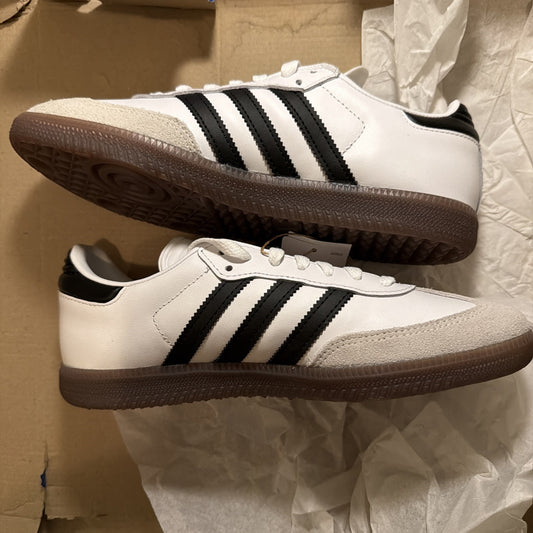 Man's Fashion Sneakers adidas Samba Indoor Sneaker