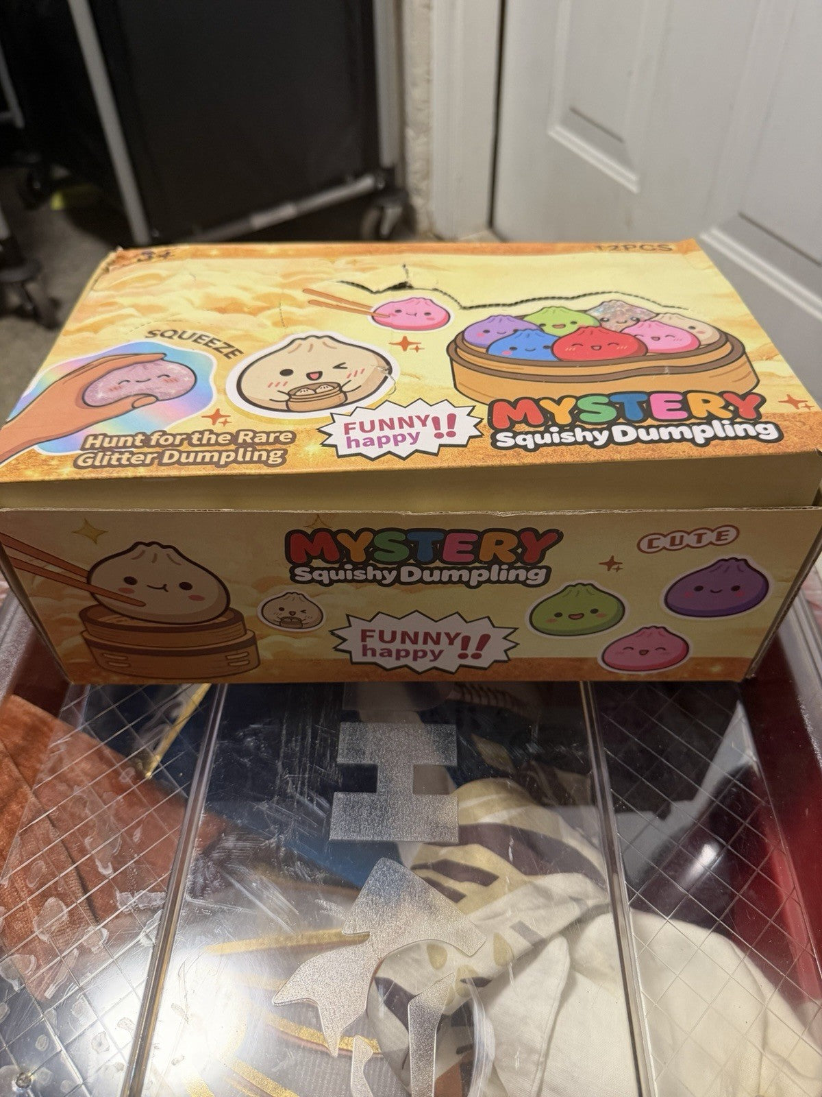 12ct (1 FULL CASE) Squishy Bun Viral Dumpling Glitter Rare Limited Edition 2026