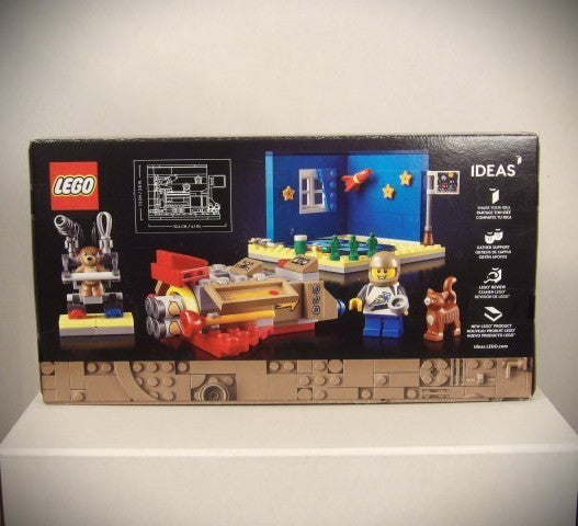 LEGO Ideas: Cosmic Cardboard Adventures - 203 Piece Building Set [LEGO, #40533]