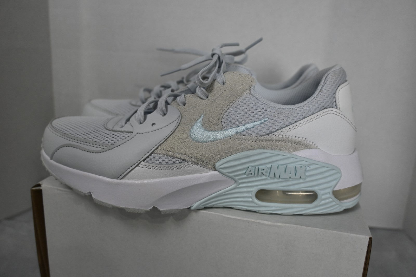 Nike Air Max Womens 8.5