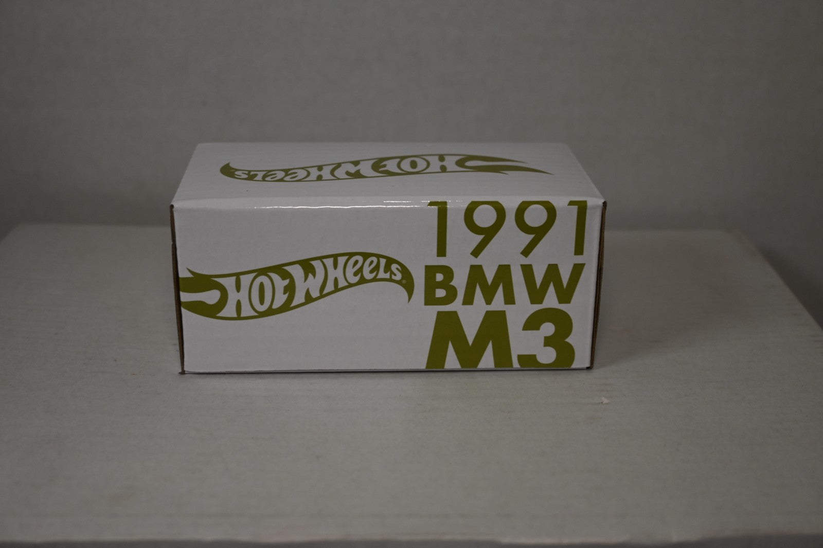 Hot Wheels Red Line Club  (HNL25) RLC 1991 BMW M3