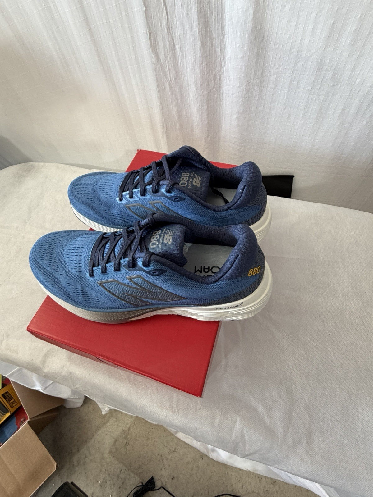 New Balance Men's Fresh Foam X 880v15 M880I15 Blue Running Shoes Size 10.5.  New
