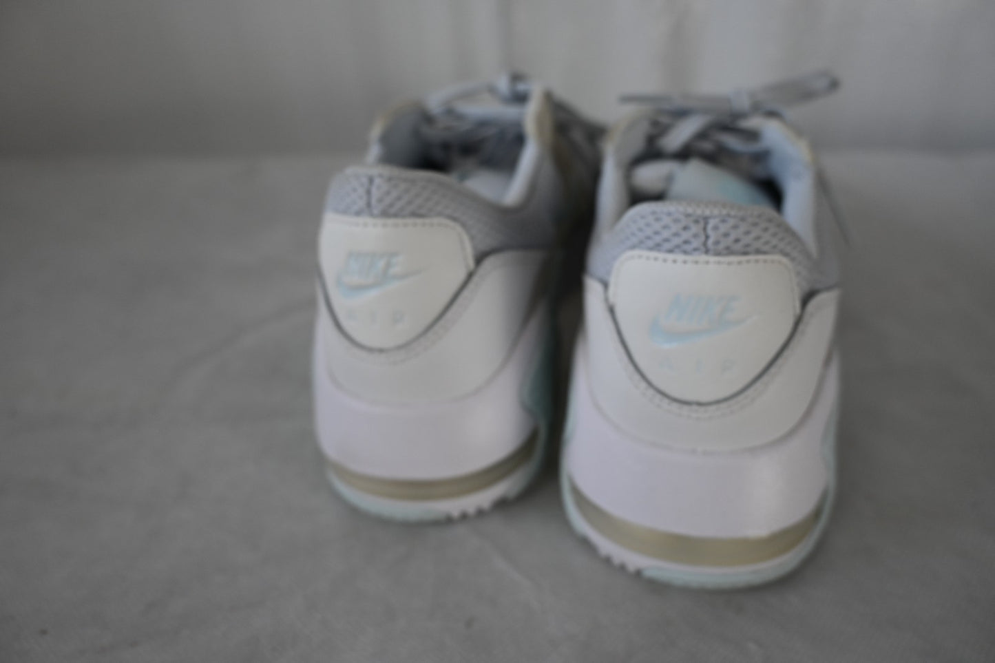 Nike Air Max Womens 8.5