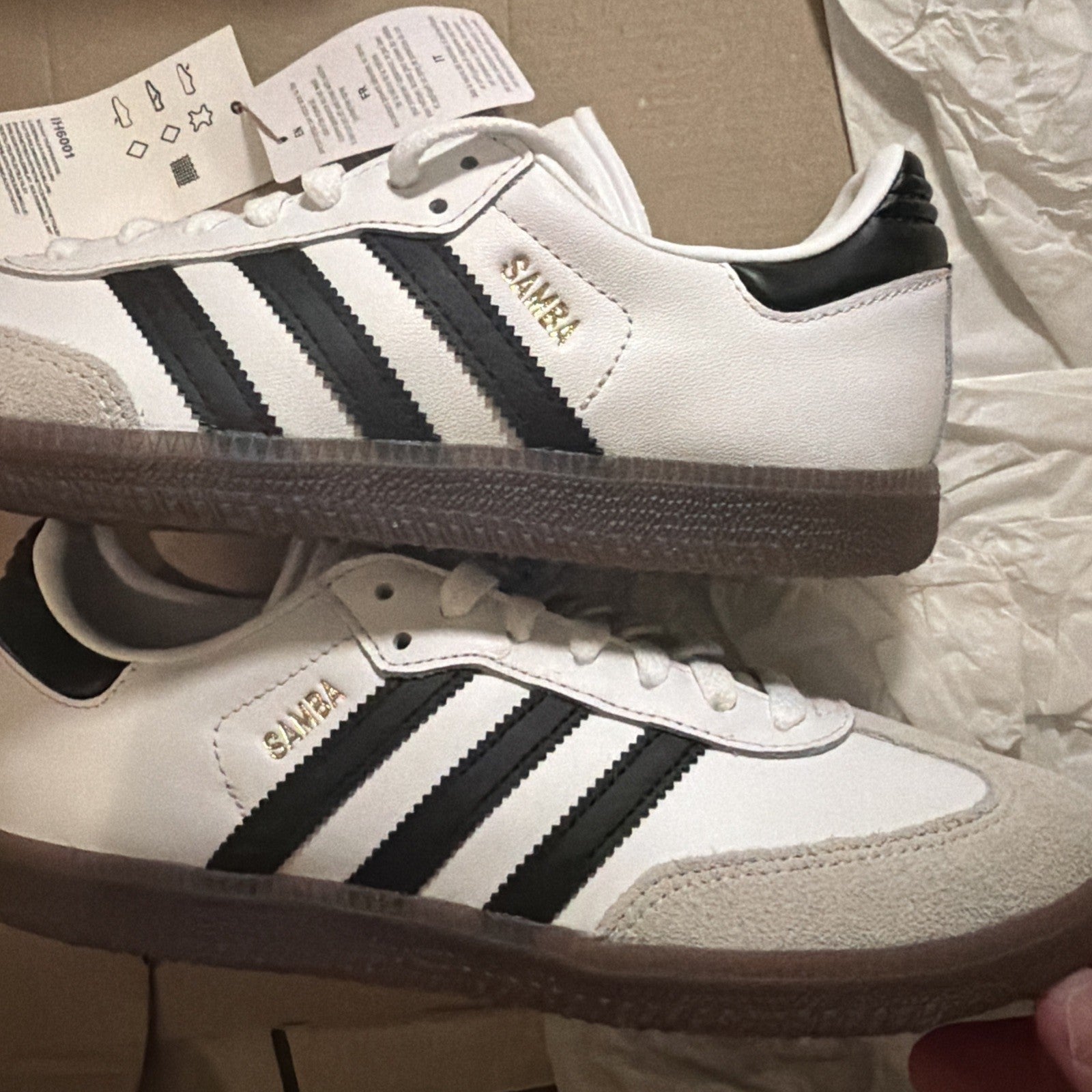 Man's Fashion Sneakers adidas Samba Indoor Sneaker