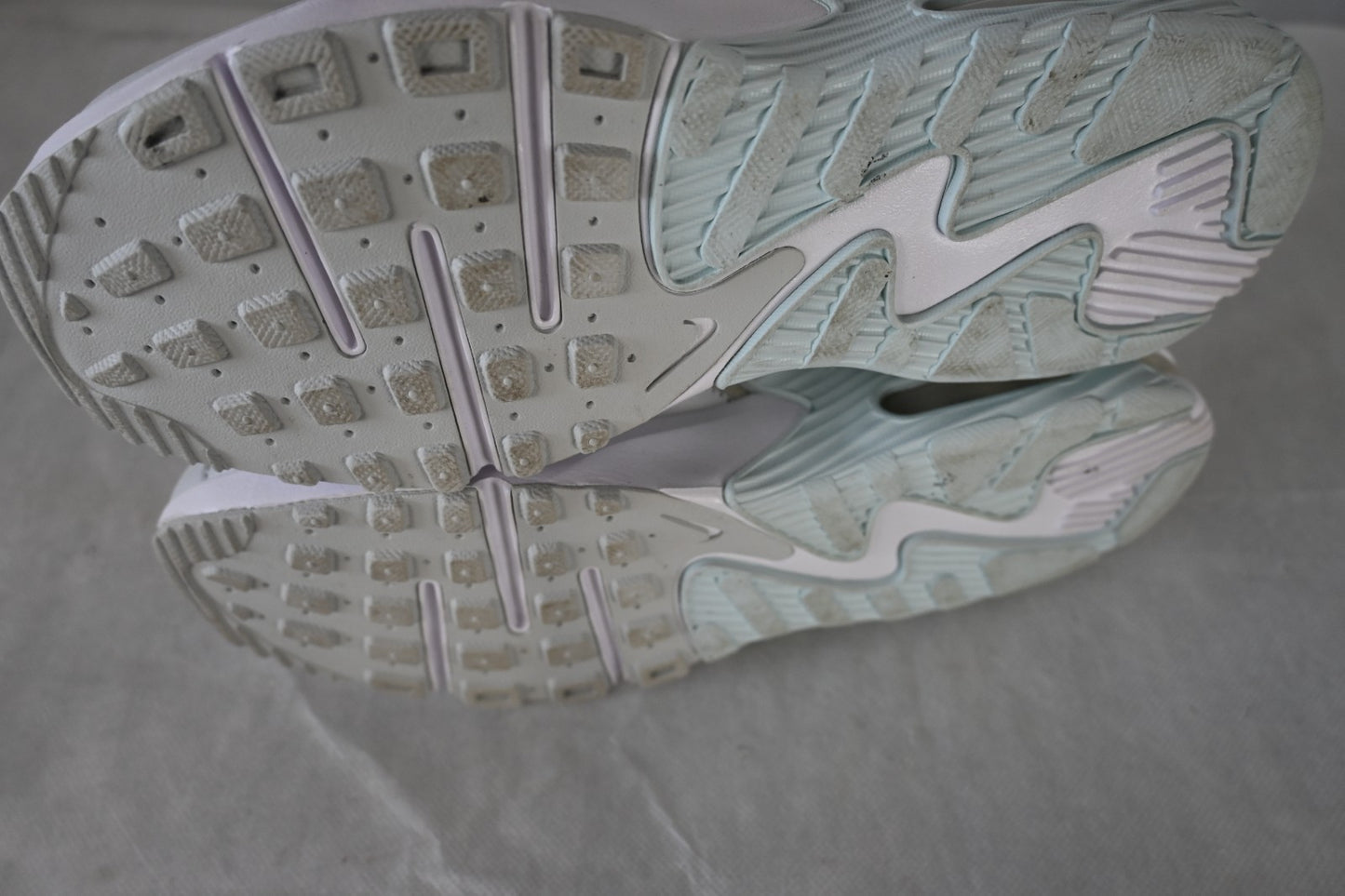 Nike Air Max Womens 8.5